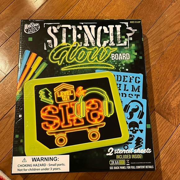 NIB Anker Art Stencil Glow Board - Picture 1 of 3